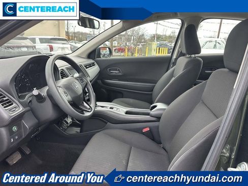 Used 2018 Honda HR-V LX image 13
