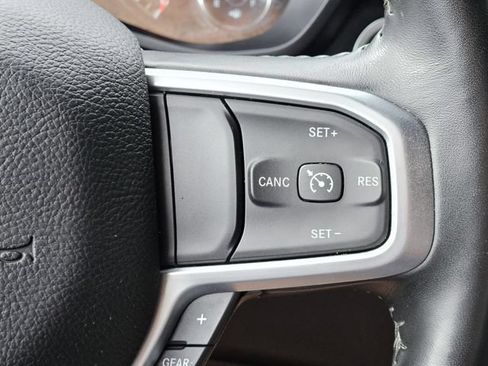 Used 2024 RAM 2500 Big Horn AWD/4WD image 18