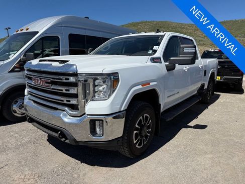Used 2020 GMC Sierra 2500 SLE w/ Preferred Package AWD/4WD image 1