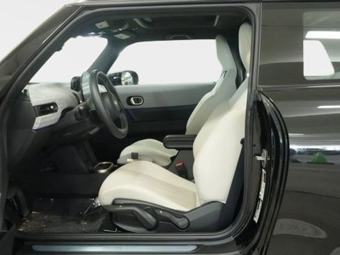 Certified 2025 MINI Cooper 2-Door Hardtop image 14