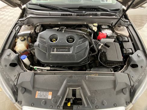 Used 2018 Lincoln MKZ Select w/ Technology Package image 32