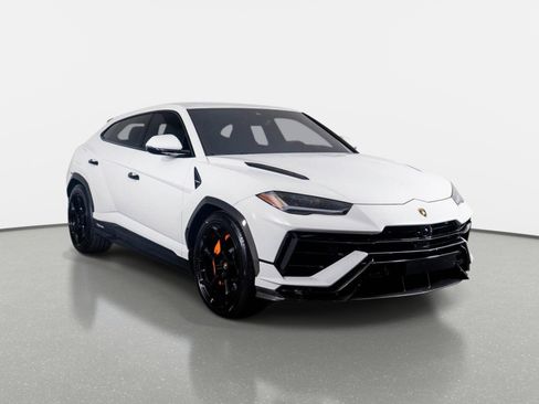 Used 2023 Lamborghini Urus Performante AWD/4WD image 4