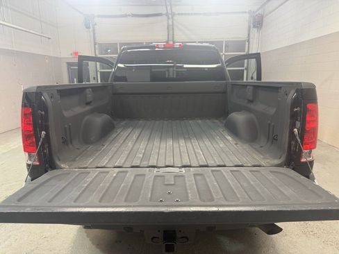 Used 2014 GMC Sierra 2500 Denali w/ Suspension Package, Off-Road image 30