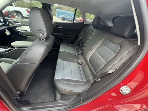 Certified 2026 Chevrolet Trax LT w/ Driver Confidence Package image 24