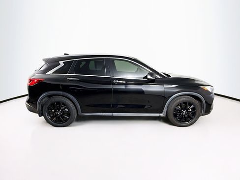 Used 2019 INFINITI QX50 Luxe image 2