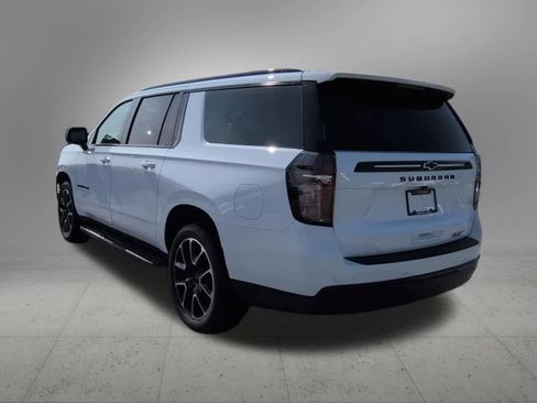 Used 2023 Chevrolet Suburban RST w/ Luxury Package image 4
