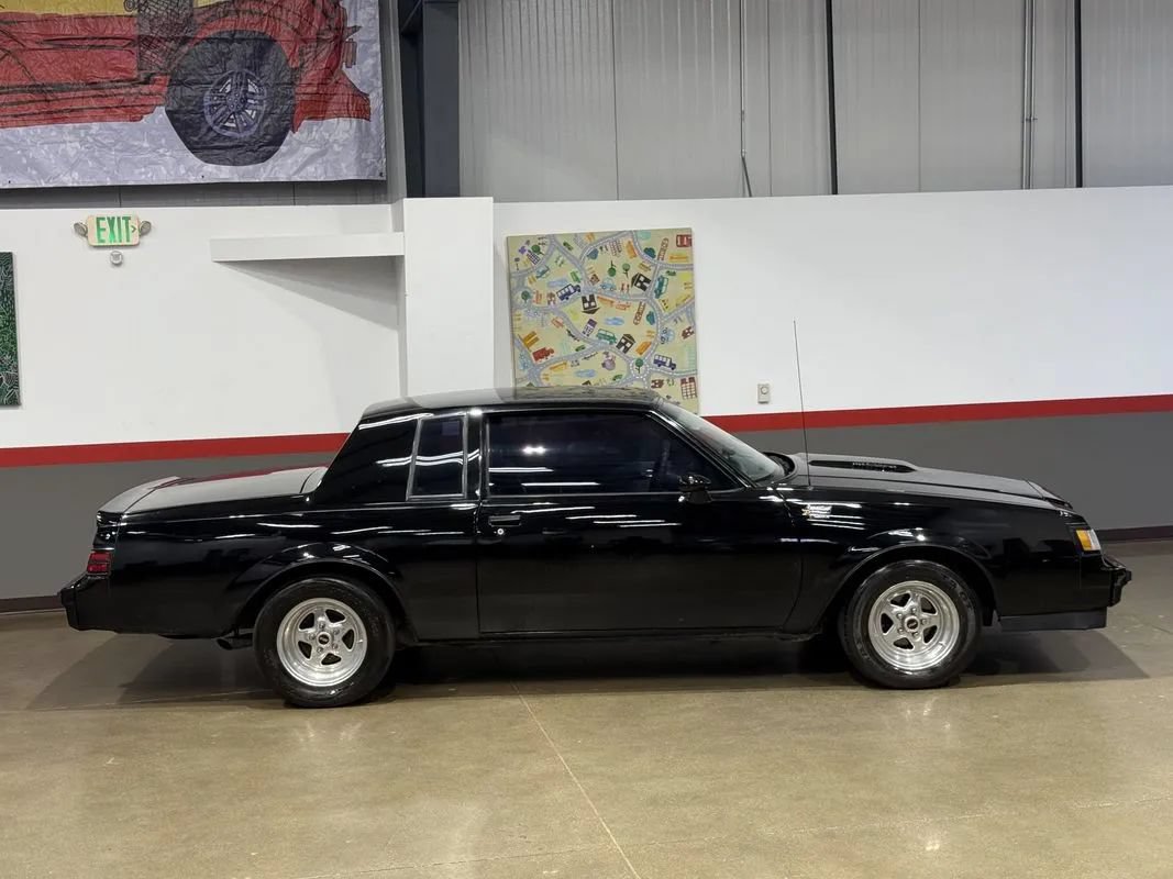 Used 1987 Buick Regal Coupe RWD image 3