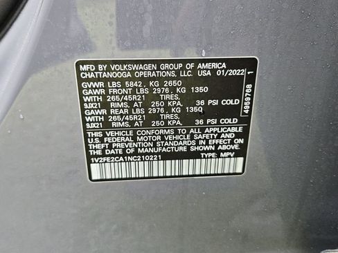 Used 2022 Volkswagen Atlas Cross Sport SEL Premium R-Line image 7