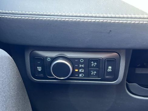 Certified 2023 Ford Mustang Mach-E Select w/ Comfort Package Lite image 32