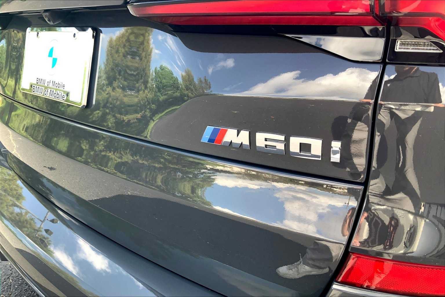 Used 2026 BMW X5 M60i AWD/4WD image 16