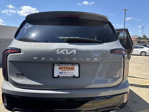 Used 2024 Kia Telluride SX X-Line AWD/4WD image 10