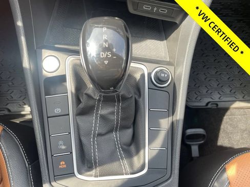 Certified 2023 Volkswagen Jetta SEL FWD image 22