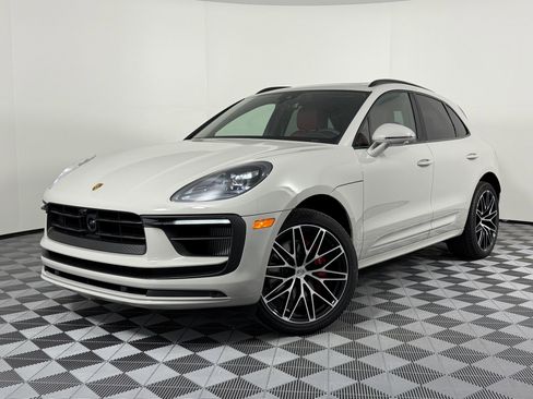 New 2026 Porsche Macan S image 1