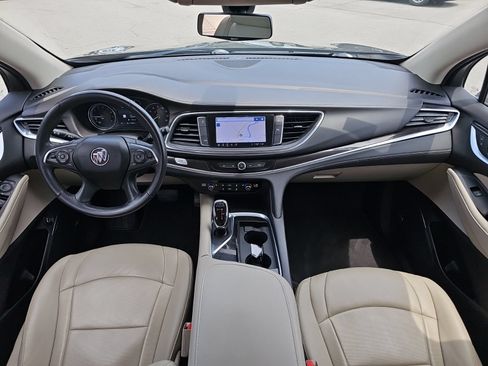 Used 2020 Buick Enclave Essence w/ Sound and Sites Package FWD image 27