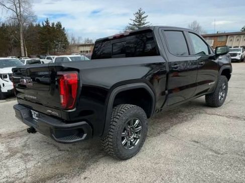New 2026 GMC Sierra 1500 AT4X AWD/4WD image 8