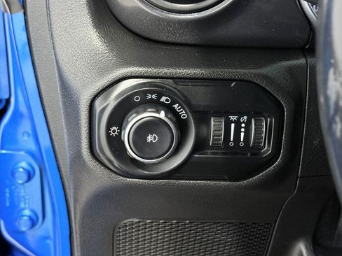 Certified 2021 Jeep Wrangler Unlimited Sport image 34