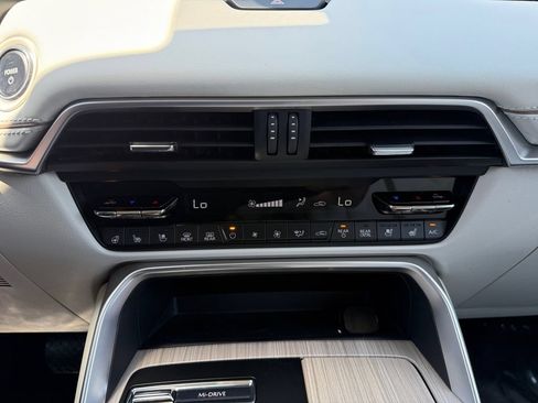 Used 2024 MAZDA CX-90 Plug-In Hybrid w/ Premium Plus AWD/4WD image 19