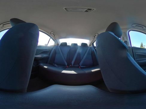 Used 2025 Nissan Versa SV FWD image 40
