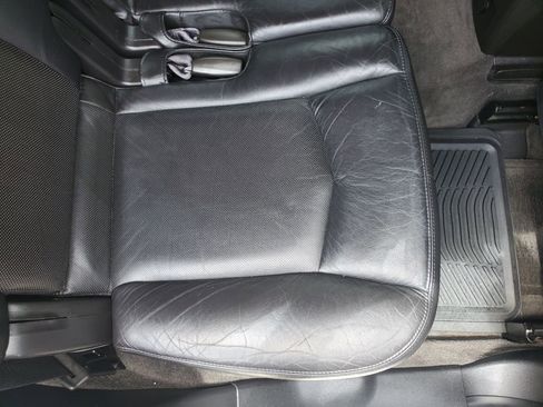 Used 2009 Cadillac SRX 2WD w/ Third Row Seating Package image 34