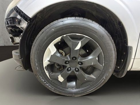 Used 2012 Honda Crosstour EX-L image 24