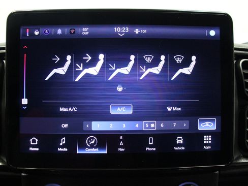 Used 2024 RAM ProMaster 3500 w/ Delivery Van Package image 23