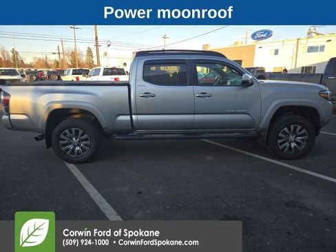 Used 2023 Toyota Tacoma Limited image 5
