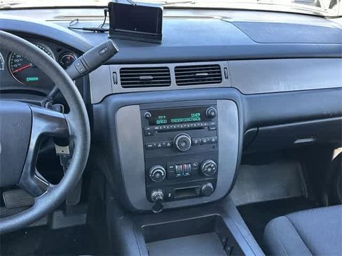 Used 2014 Chevrolet Tahoe 4WD image 14