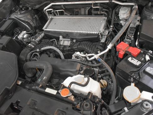 Used 2021 Subaru Ascent Touring image 8