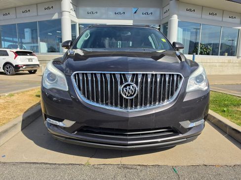 Used 2017 Buick Enclave Leather w/ Trailering Package AWD/4WD image 2