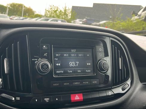 Used 2017 RAM ProMaster City Tradesman w/ Rear Back-up Camera Group FWD image 15