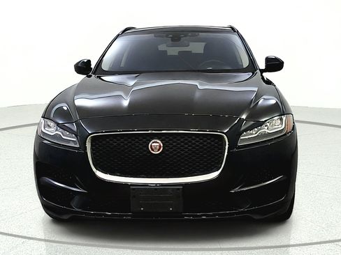 Used 2018 Jaguar F-PACE Prestige AWD/4WD image 2