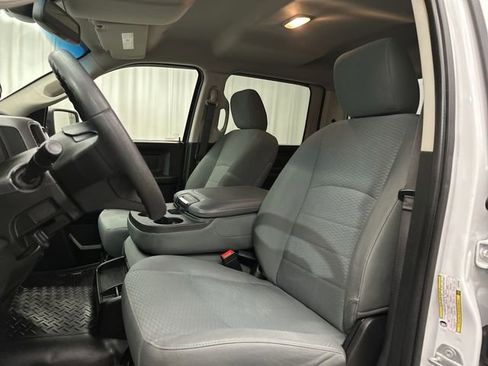 Used 2020 RAM 1500 Tradesman w/ Chrome Plus Package image 17