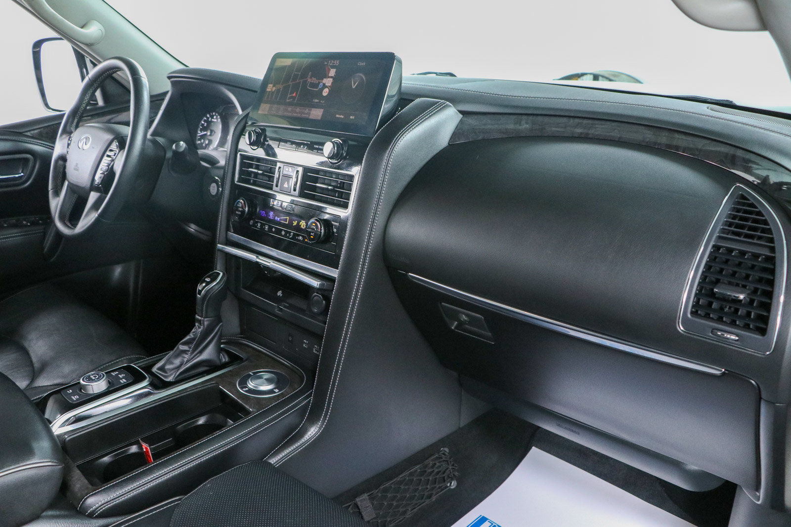 Used 2023 INFINITI QX80 Luxe w/ Cargo Package RWD image 31