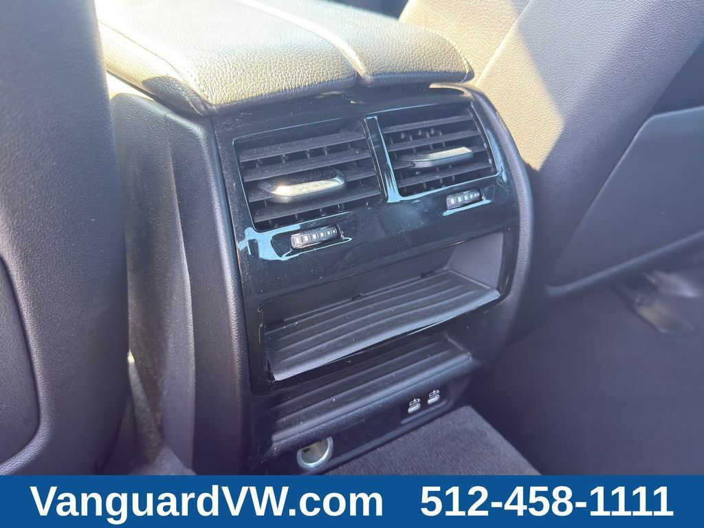 Used 2021 BMW M550i xDrive AWD/4WD image 24