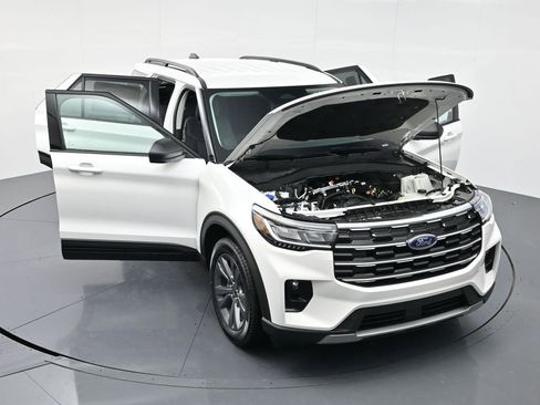 New 2026 Ford Explorer Active w/ Active Comfort Package image 54