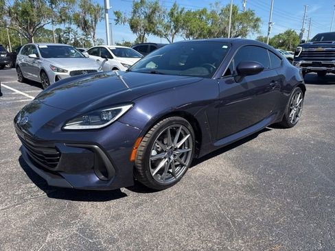 Used 2025 Subaru BRZ Limited RWD image 8