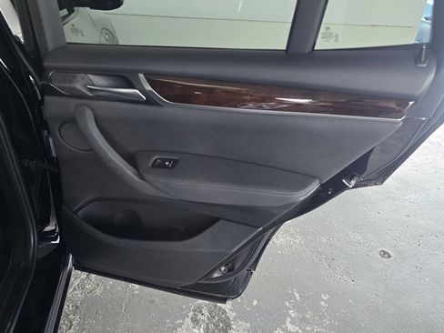 Used 2017 BMW X3 sDrive28i image 15