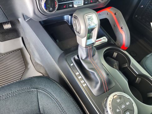 New 2025 Ford Bronco Heritage Edition image 14