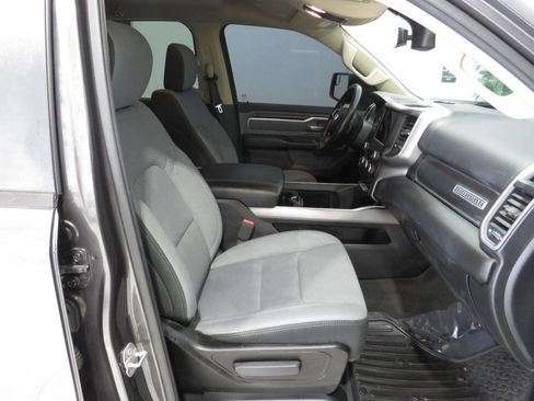 Used 2020 RAM 1500 Big Horn AWD/4WD image 10