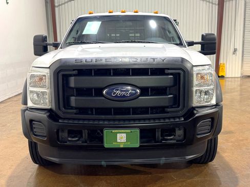 Used 2016 Ford F550 2WD Crew Cab Super Duty image 2