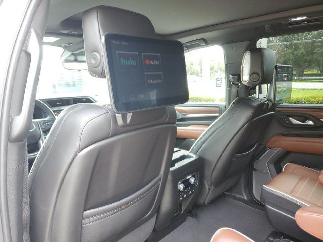 Certified 2023 GMC Yukon XL Denali Ultimate AWD/4WD image 15