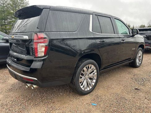 Used 2021 Chevrolet Tahoe High Country w/ Premium Package image 4