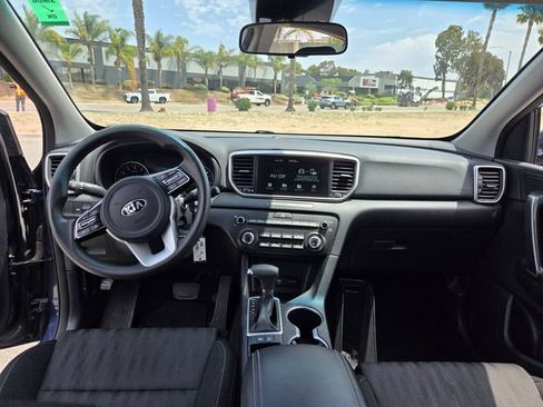 Used 2021 Kia Sportage LX FWD image 13