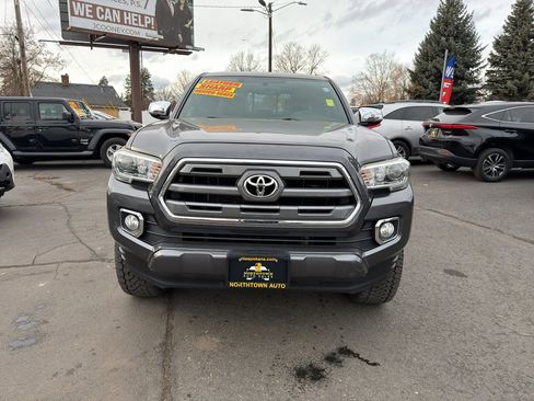 Used 2016 Toyota Tacoma Limited image 9