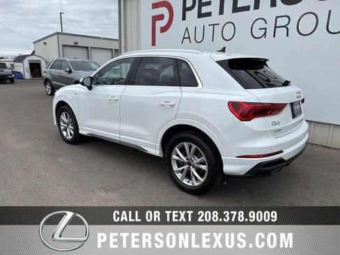 Used 2025 Audi Q3 2.0T Premium image 6