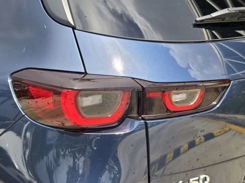 Used 2025 MAZDA CX-50 AWD 2.5 S w/ Preferred Package image 8