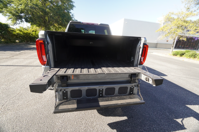 Used 2023 GMC Sierra 1500 AT4 w/ AT4 Premium Package AWD/4WD image 12