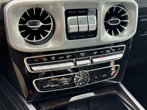 Certified 2022 Mercedes-Benz G 63 AMG 4MATIC image 24