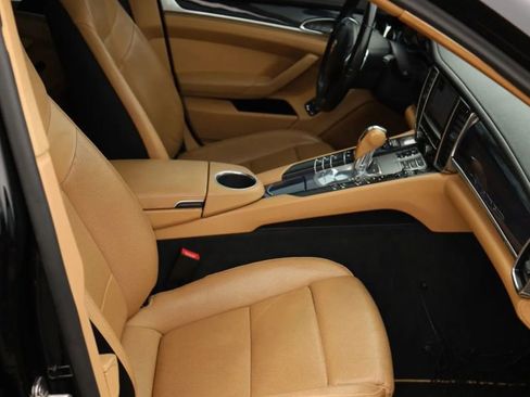 Used 2013 Porsche Panamera 4 Platinum Edition image 57