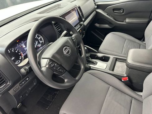 Used 2023 Nissan Frontier S image 9